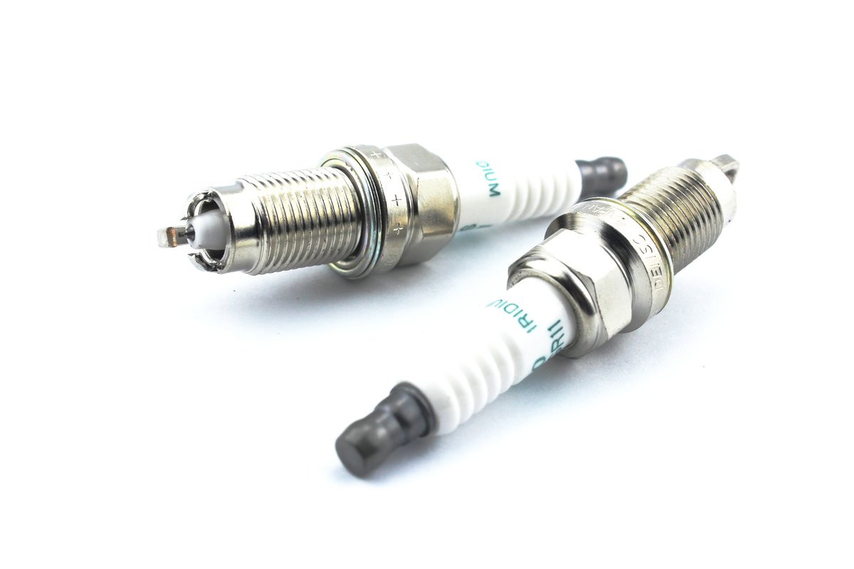 Bougies d'allumage Toyota - 90919-01221 - YIHE Auto Parts